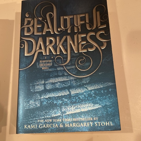 NWT Set of 4 “Beautiful Creatures” Novels - Picture 3 of 9